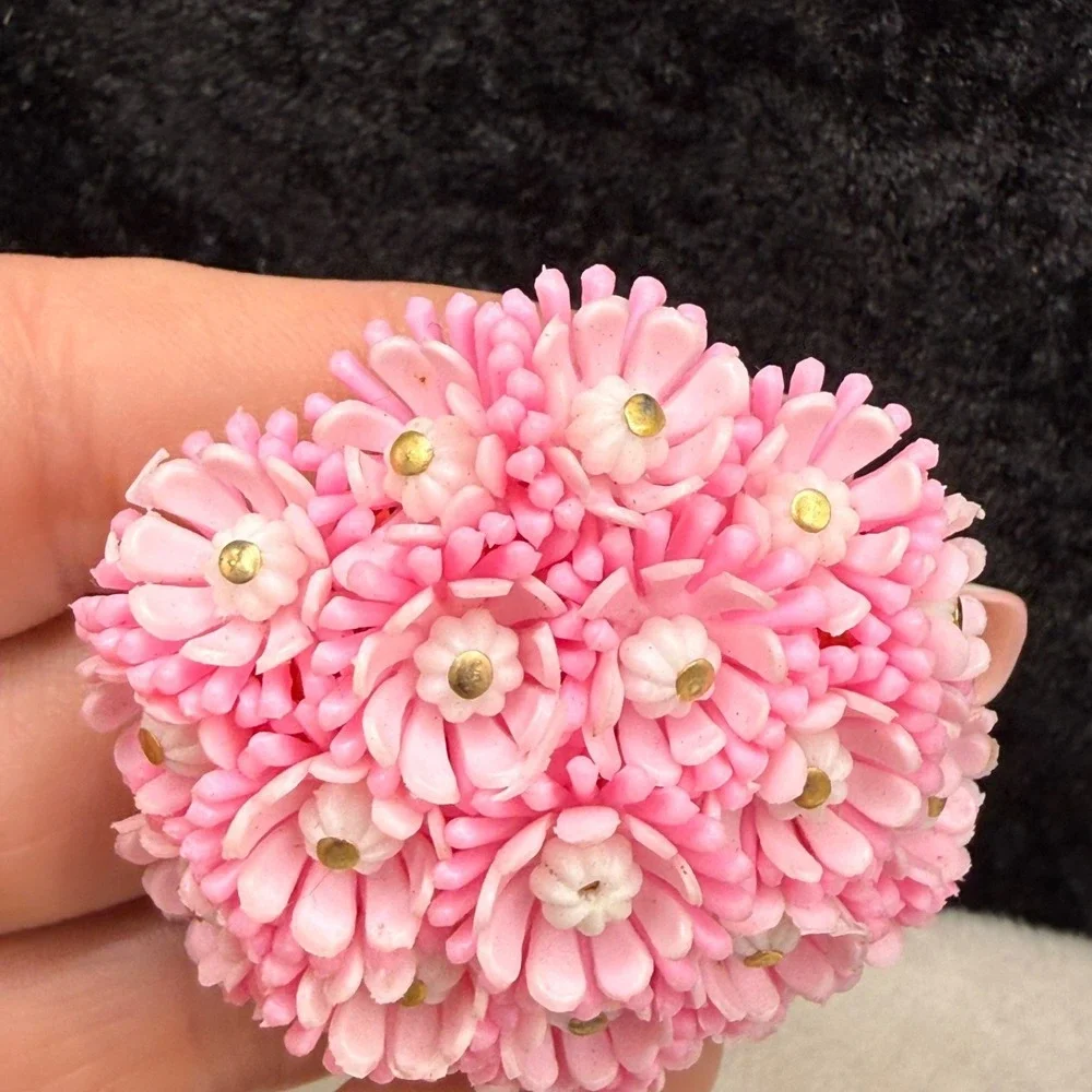 Vintage Flower Brooch Pink Dome